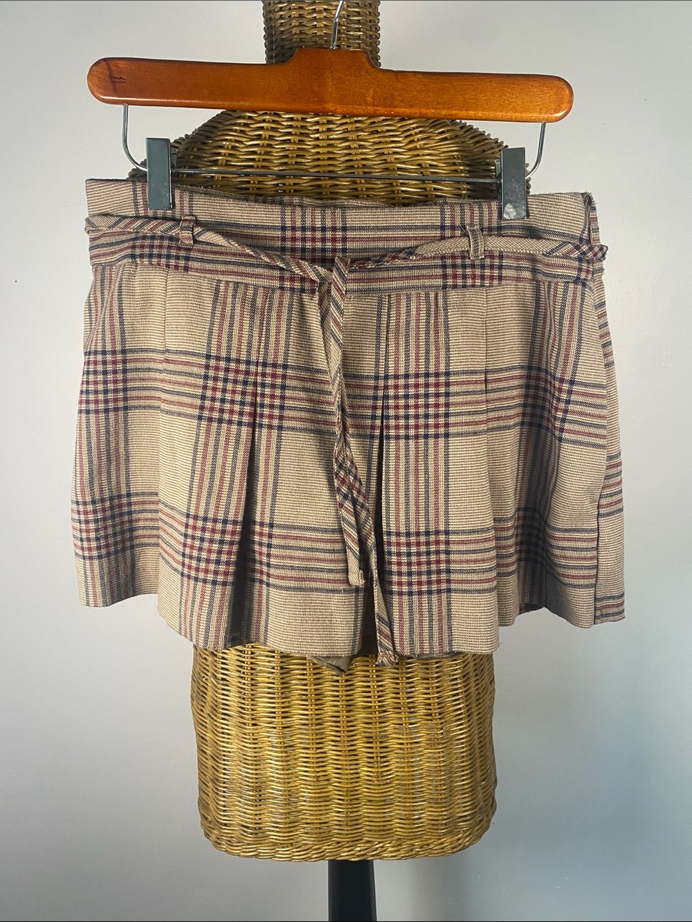 Hollister Preppy Plaid Mini Y2K Skirt with Pleats